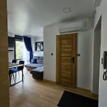 Апартаменты Radiostacja Iii Z Ogrodkiem, Dwupokojowe, Parking Free *