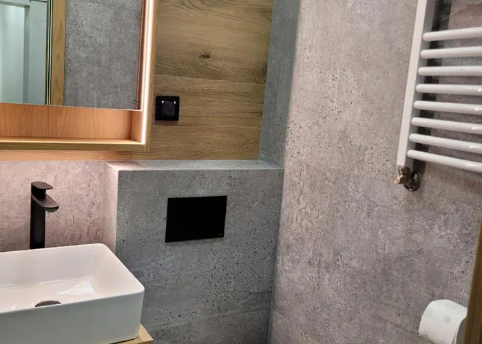 Apartament Radiostacja III Z Ogrodkiem, Dwupokojowe, Parking Free شقة